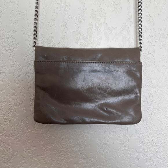 NWT Hobo International Daria Leather Fold-Over Crossbody Clutch Bag - Picture 2 of 5